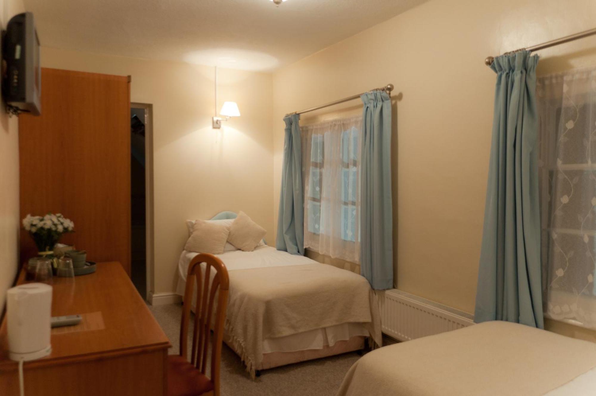Oak Inn Upton Snodsbury Kültér fotó