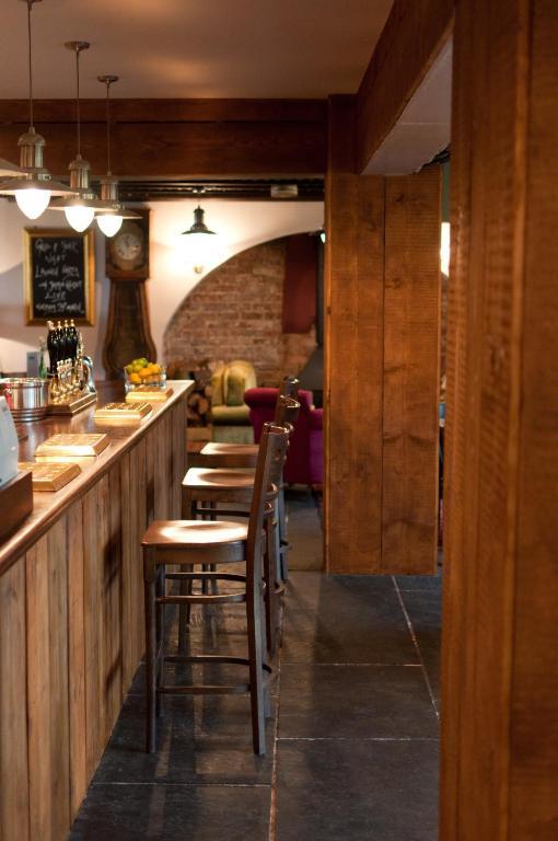 Oak Inn Upton Snodsbury Kültér fotó